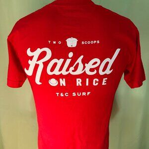Town & Country Two Scoops Raised on Rice Men's Red T Shirt Small Hawaii